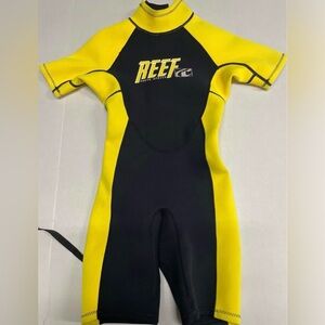 Reef Kids Swim Wetsuit - Yellow and Black size 10/12